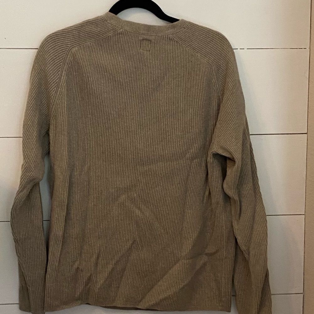 Men’s Gap sweater - Picture 2 of 2